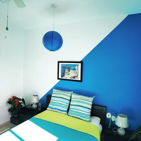 Golden Coast Marina 4 Bed فيلة *