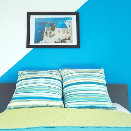 Golden Coast Marina 4 Bed Вилла *