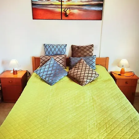 Golden Coast Marina 4 Bed بروتاراس