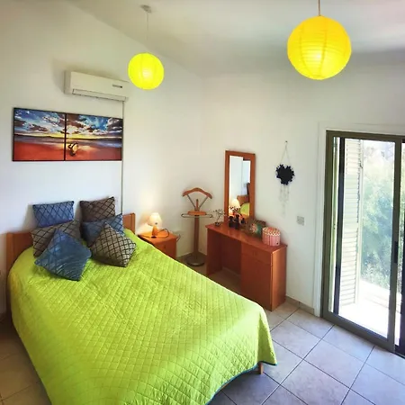 Golden Coast Marina 4 Bed فيلة *